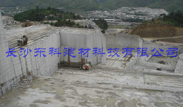 靜態(tài)破碎劑用于大理石開采