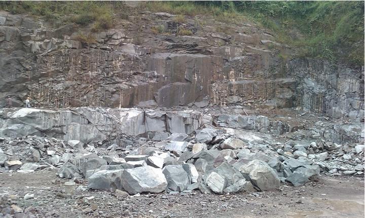 靜態(tài)膨脹劑在井下開(kāi)挖作業(yè)當(dāng)中的應(yīng)用